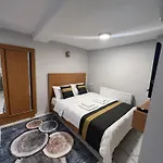 City Center Serenity: Stylish Studios Apartments