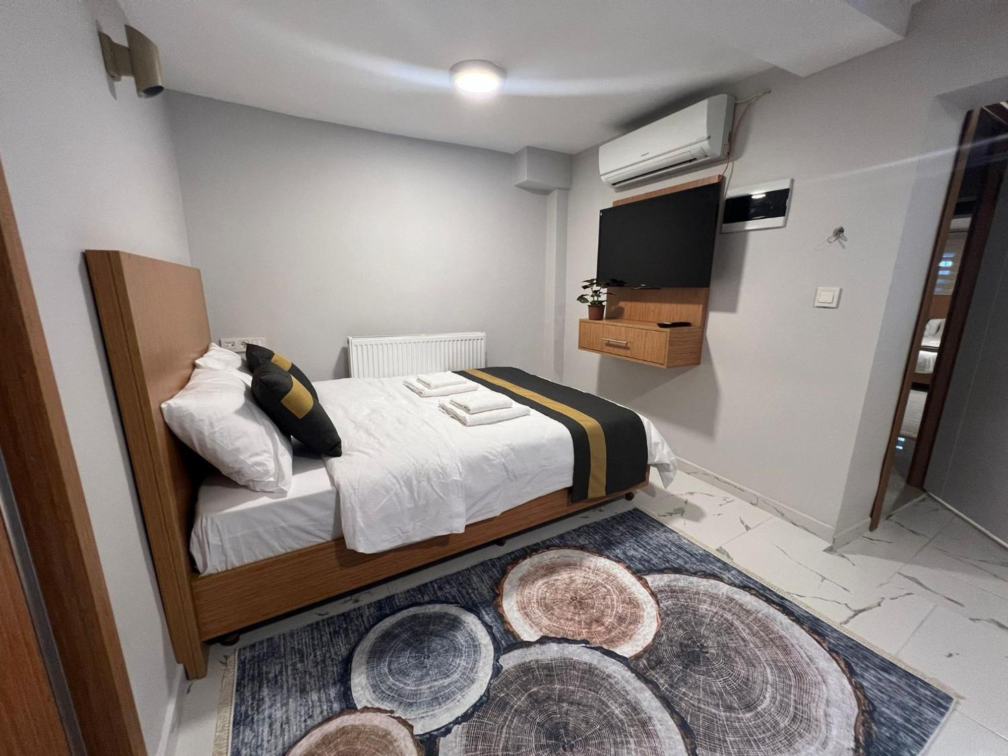 Center Serenity: Stylish Daire *
